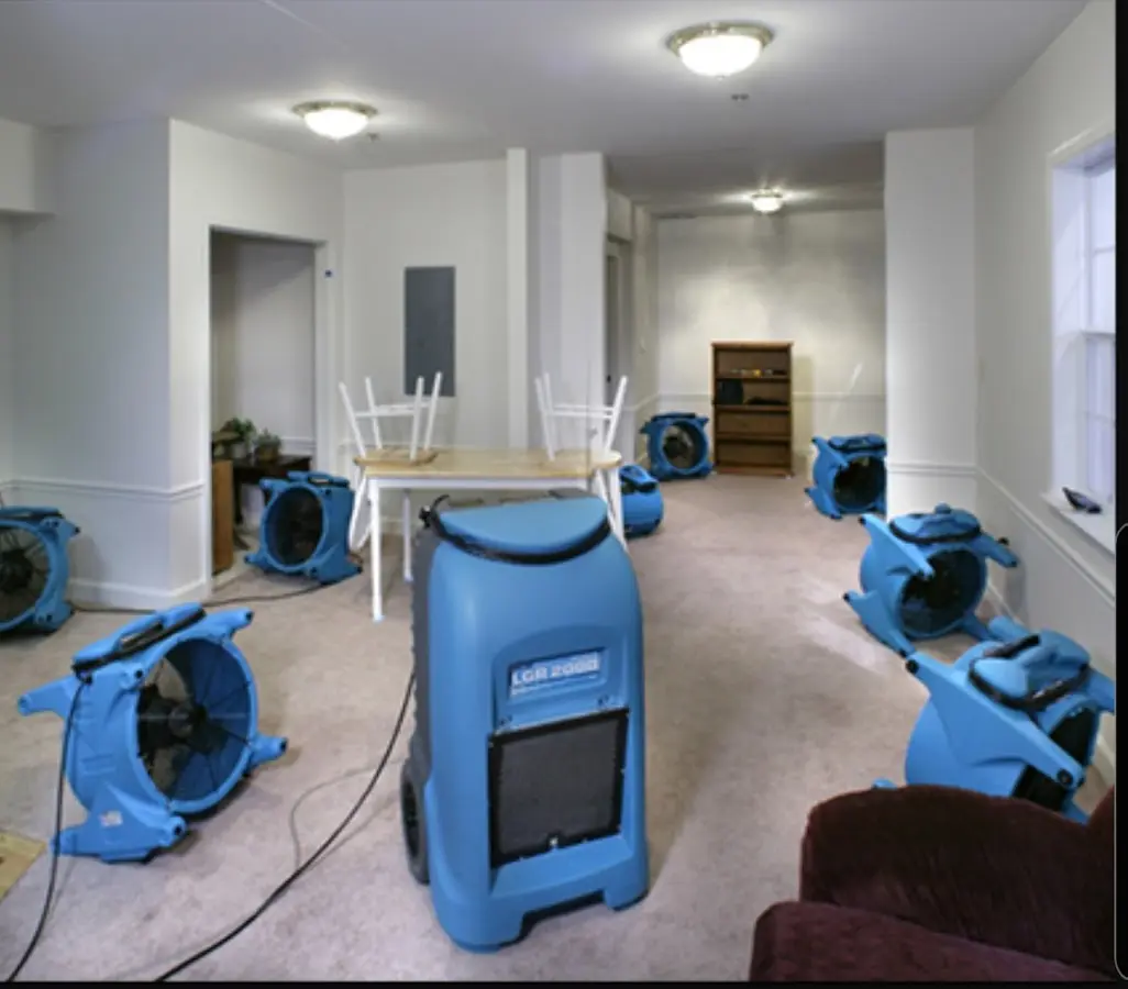 Air movers and dehumidifier setup for Water Extraction & Removal in East Hartford